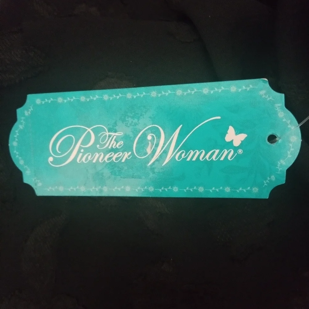 Pioneer woman‎ 2x keyhole blossom sleeve blouse